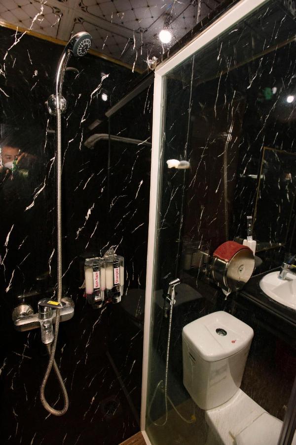 Creekside And Tours Homestay
